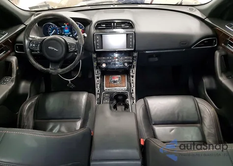 2017 Jaguar F-Pace Prestige z USA, uszkodzony, nr VIN SADCK2BV8HA895811